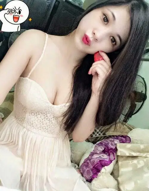 Gái Việt xinh show mông bưởi ngon không cưỡng